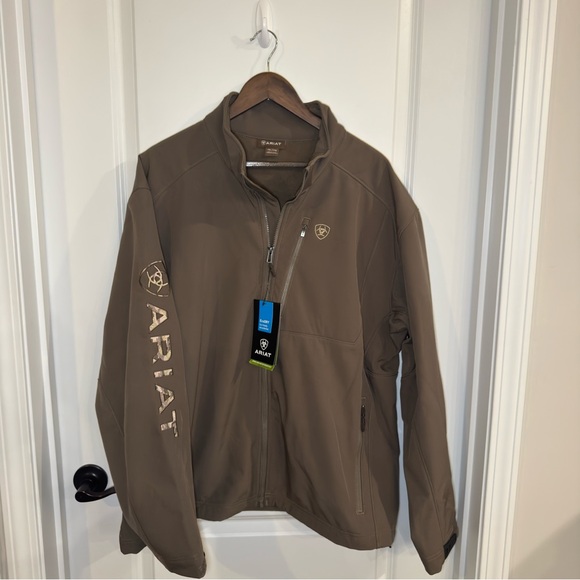 Ariat Logo 2.0 EcoDry Softshell Jacket in Morel/Camo - Picture 6 of 13